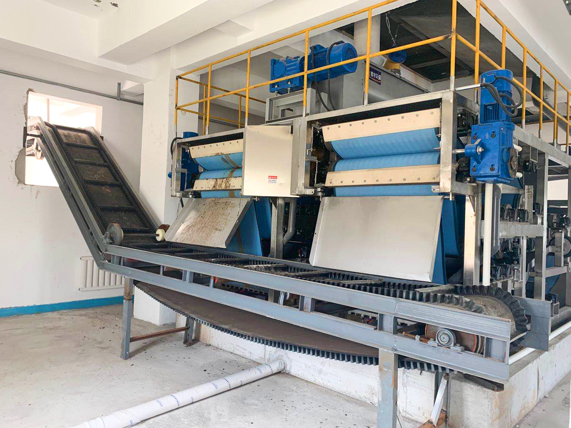 高壓帶式壓濾機