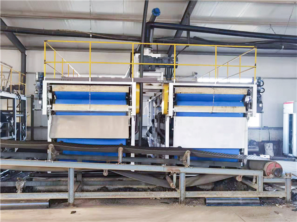 高壓帶式壓濾機(jī)