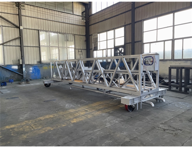 一臺橋式吸砂機完工發(fā)貨