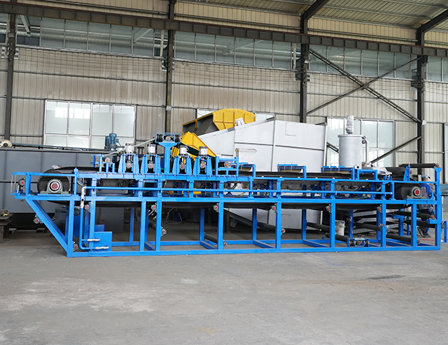 橡膠帶式真空過濾機(jī)