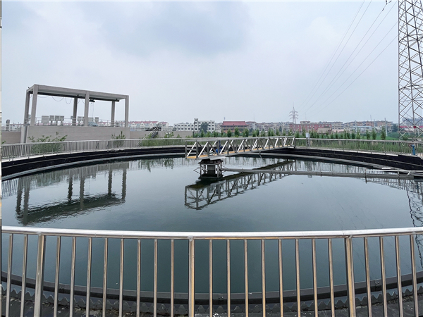 中心傳動單管式吸泥機(jī)